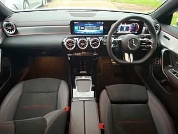 Used Mercedes CLA220 Executive 190 HP (139 kW) 2025 White Sedan