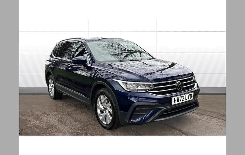 Used VW Tiguan Allspace Life 150 HP (110 kW) 2022 Blue SUV