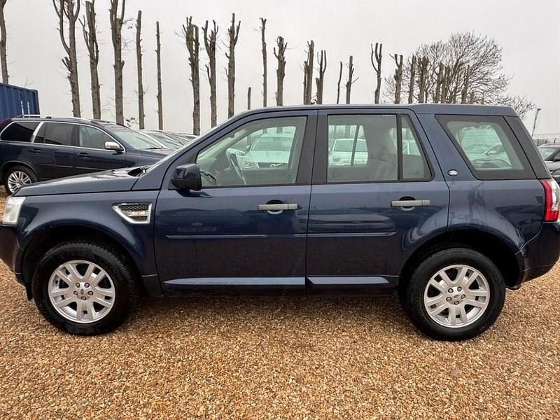Used Land Rover Freelander 2 190 HP (139 kW) 2011 Blue SUV