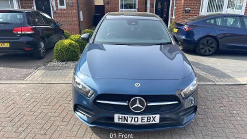 Used Mercedes A180 Exclusive 2021 Blue Hatchback