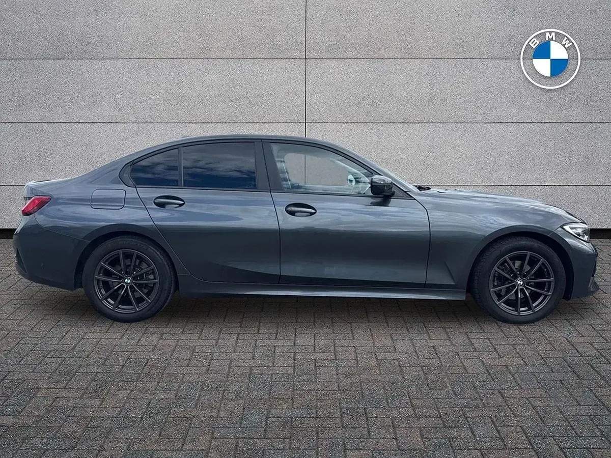 Used BMW 318 Sport Line 150 HP (110 kW) 2020 Grey Sedan