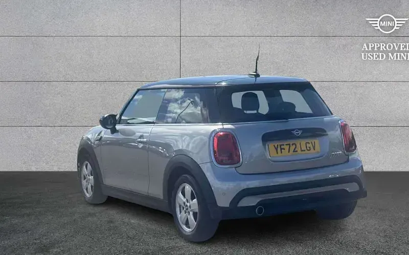 Used Mini Cooper Classic 136 HP (100 kW) 2022 Silver Hatchback