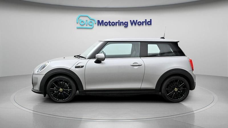 Used Mini Cooper SE Hatch 133 kW (181 HP) 2023 Hatchback