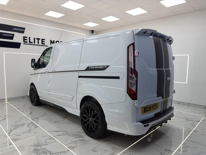 Used Ford Transit Custom 2019 White