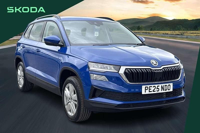 Blue Used 2025 Skoda Karoq SE Drive SUV | £23,650 (Good price) - Image 1/4