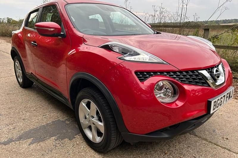 Red Used 2017 Nissan Juke Visia SUV | £6,995 (Good price) - Image 1/1