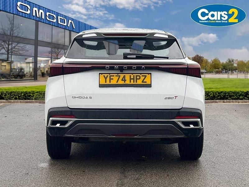 Used Omoda 5 184 HP (135 kW) 2024 White SUV