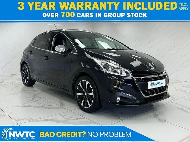 Used Peugeot 208 Allure Premium 82 HP (60 kW) 2018 Black Hatchback