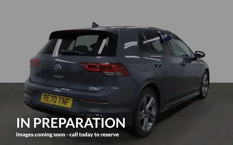 Used VW Golf VIII R-line 150 HP (110 kW) 2023 Hatchback