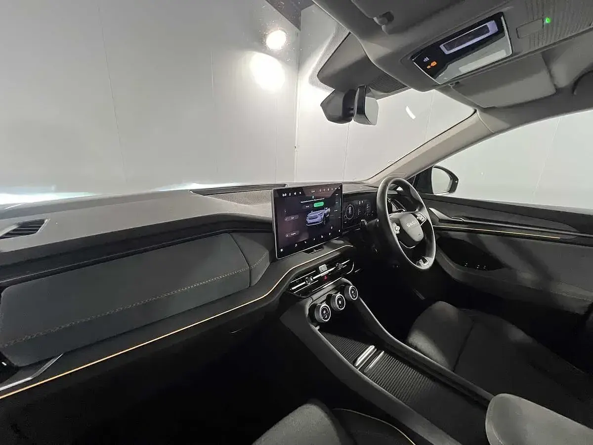 Second-hand Skoda Kodiaq SE 110 CP (80 kW) 2025 Negru SUV