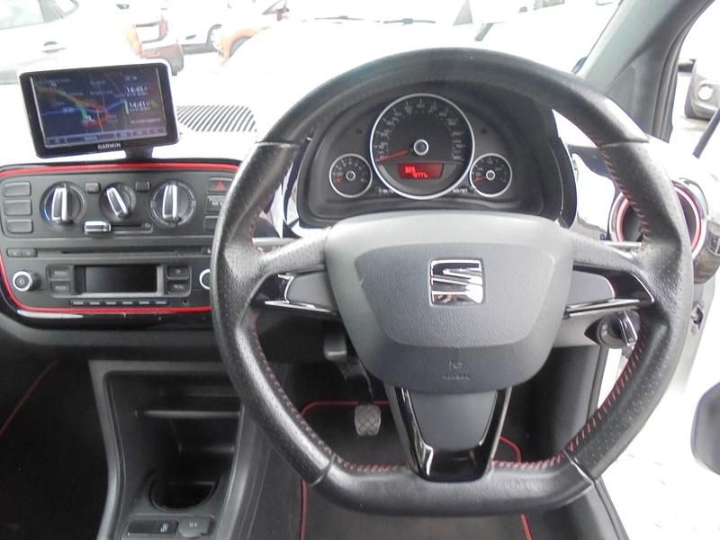 Used Seat Mii FR-Line 75 HP (55 kW) 2016 White Hatchback