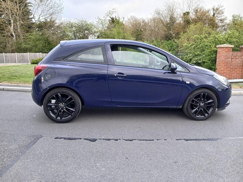 Usado Vauxhall Corsa Design Edition 2015 Azul Citadino