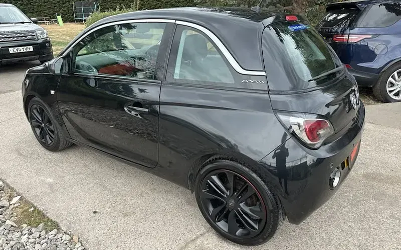 Used Vauxhall Adam Glam 69 HP (50 kW) 2018 Hatchback