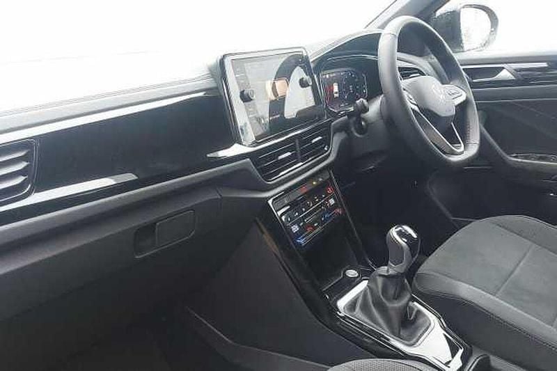 New VW T-Roc 115 HP (84 kW) 2026 SUV