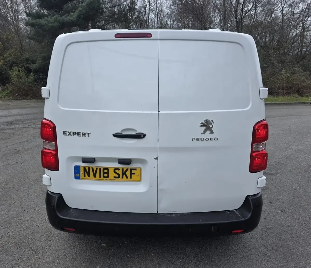 Used Peugeot Expert 2018 White Van