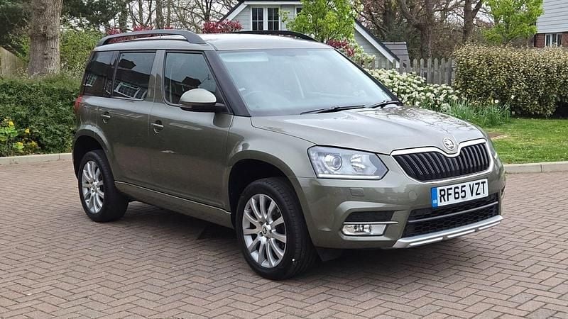 Used Skoda 110 R SE L 2015 Green Hatchback