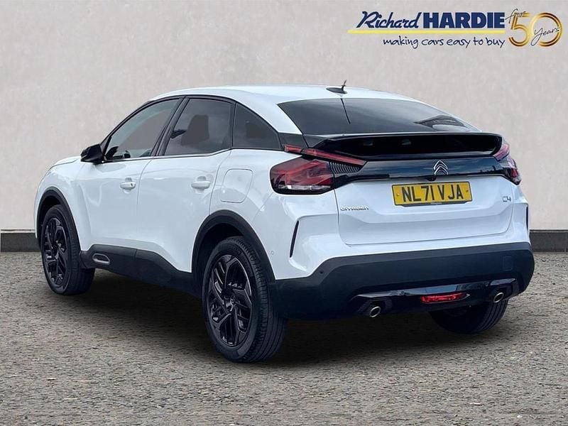 White Used 2021 Citroën C4 PureTech Hatchback | £12,999 (Fair price) - Image 1/3