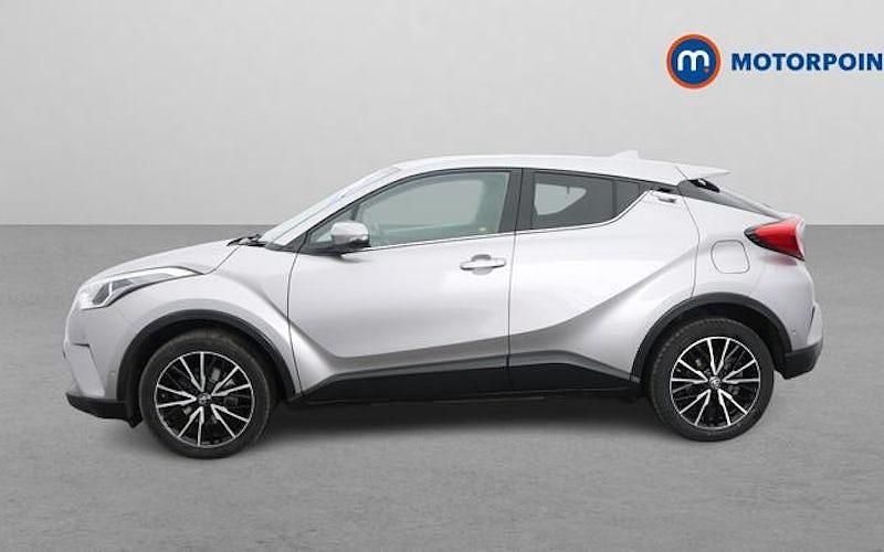 Used Toyota C-HR 116 HP (85 kW) 2018 Silver SUV