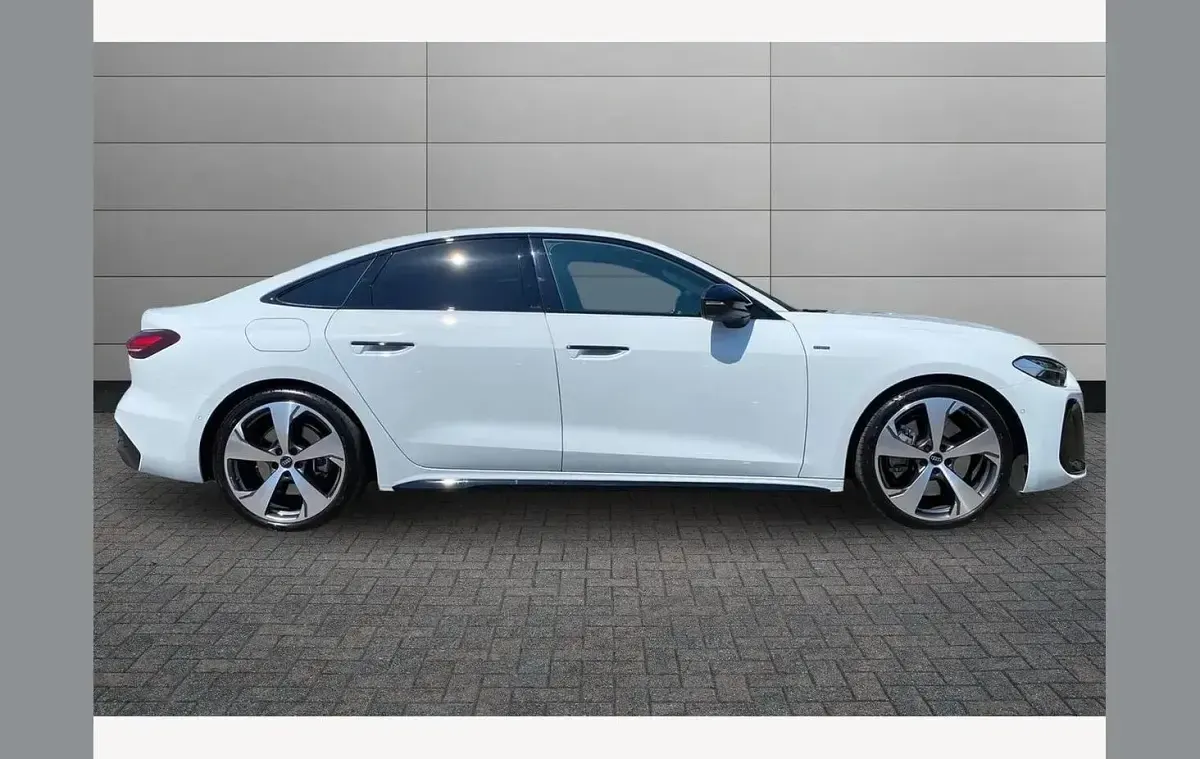 Used Audi A5 Comfort 295 HP (216 kW) 2026 White Sedan