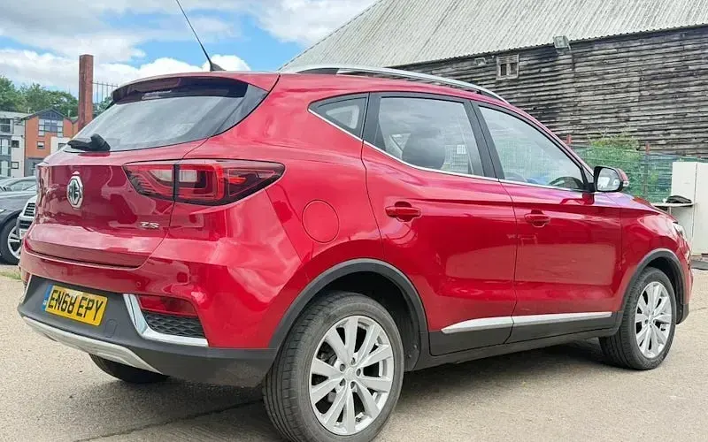 Usado MG ZS Excite 106 HP (77 kW) 2020 SUV