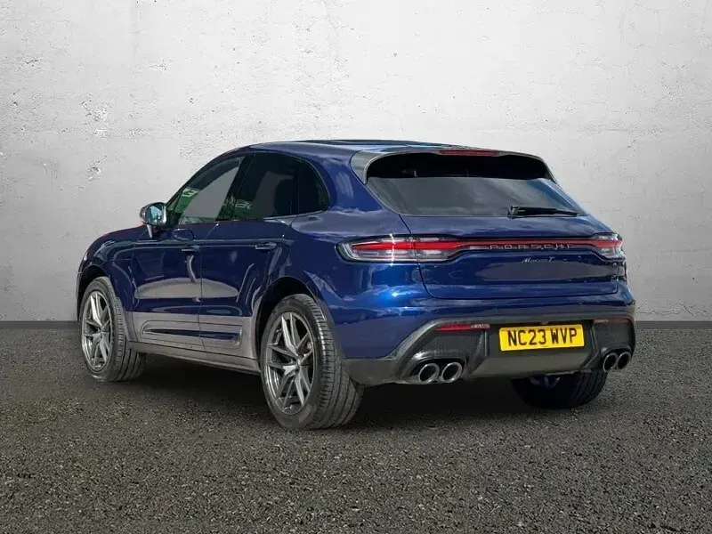 Used Porsche Macan T 265 HP (194 kW) 2023 Blue SUV