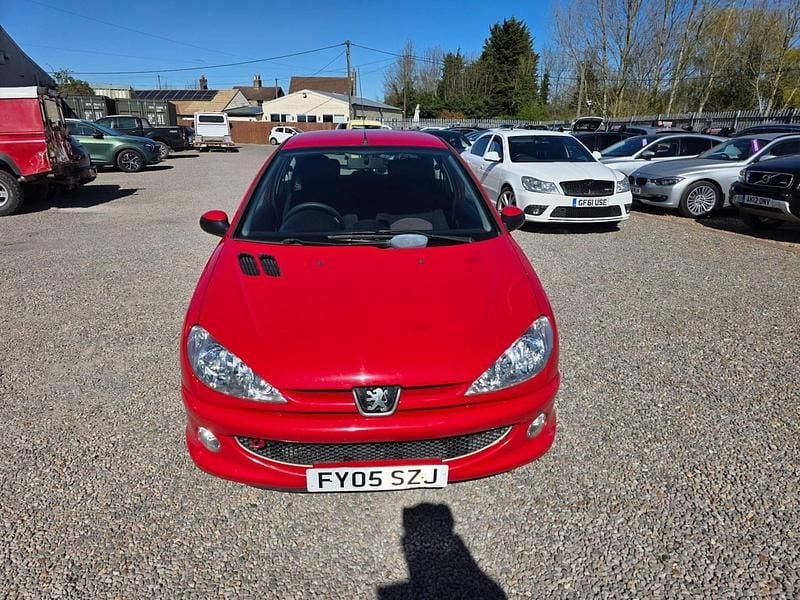Used Peugeot 206 2005 Red Hatchback