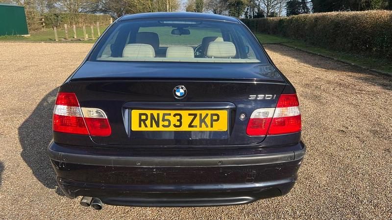 Used BMW 330 Sport Line 2003 Blue Sedan