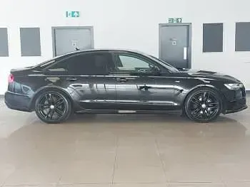 Usado Audi A6 Black Edition 190 CV (139 kW) 2017 Negro Utilitario