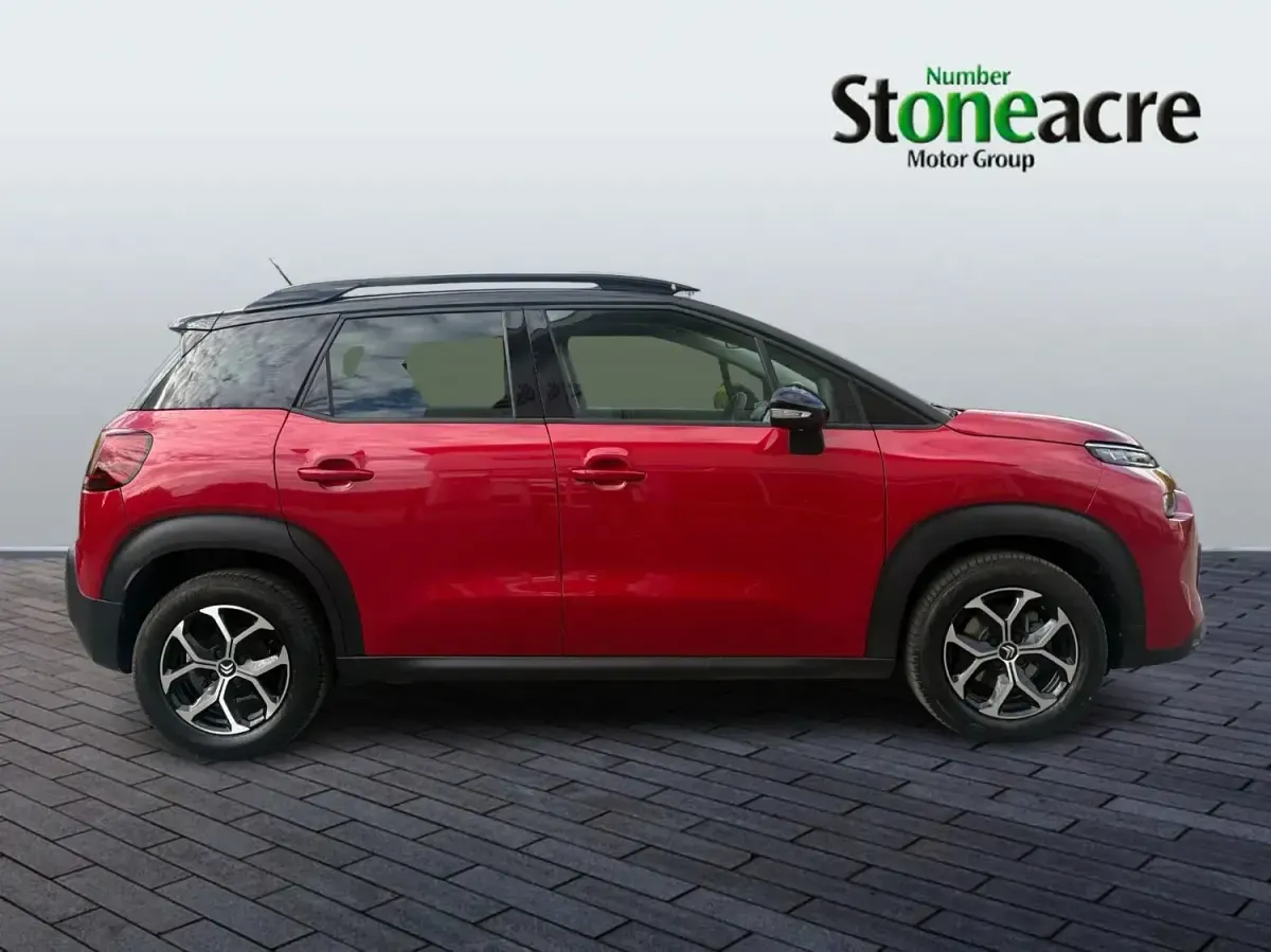 Usado Citroën C3 Aircross PureTech 108 CV (79 kW) 2024 Rojo SUV