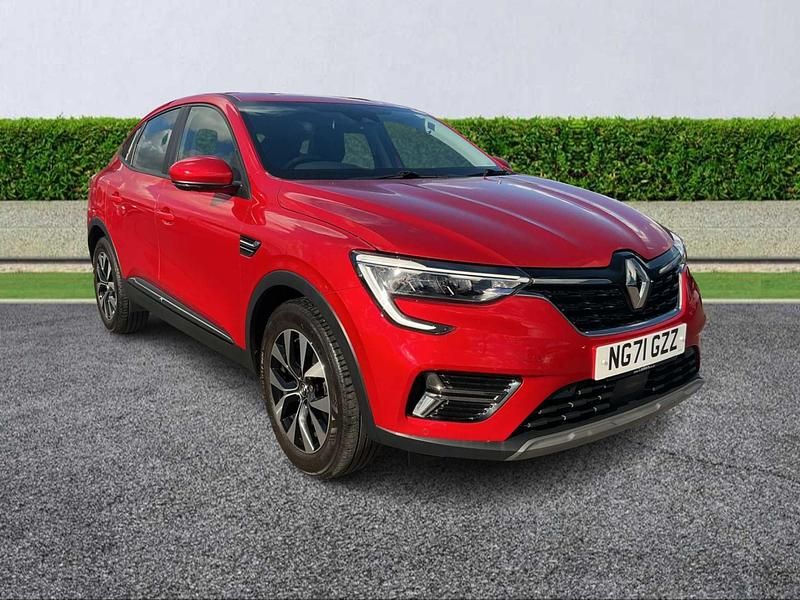 Red Used 2022 Renault Arkana Iconic SUV | £15,499 (Fair price) - Image 1/4