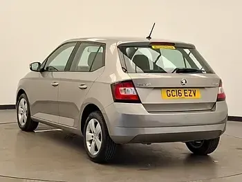 Used Skoda Fabia SE 90 HP (66 kW) 2016 Beige Hatchback
