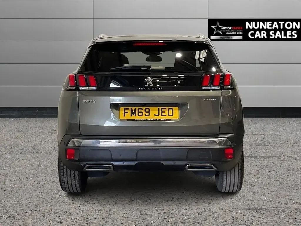 Second-hand Peugeot 3008 GT-line 130 CP (95 kW) 2020 Gri SUV