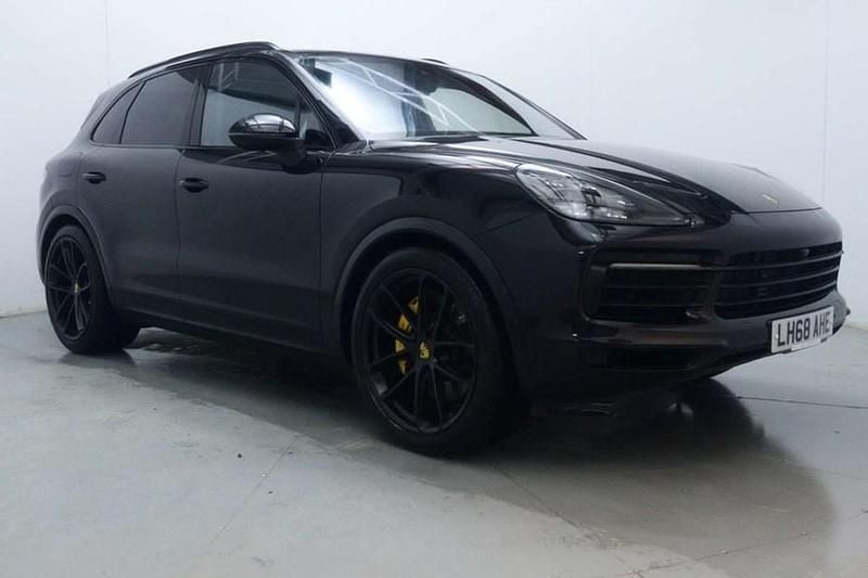 Used Porsche Cayenne 440 HP (323 kW) 2018 SUV