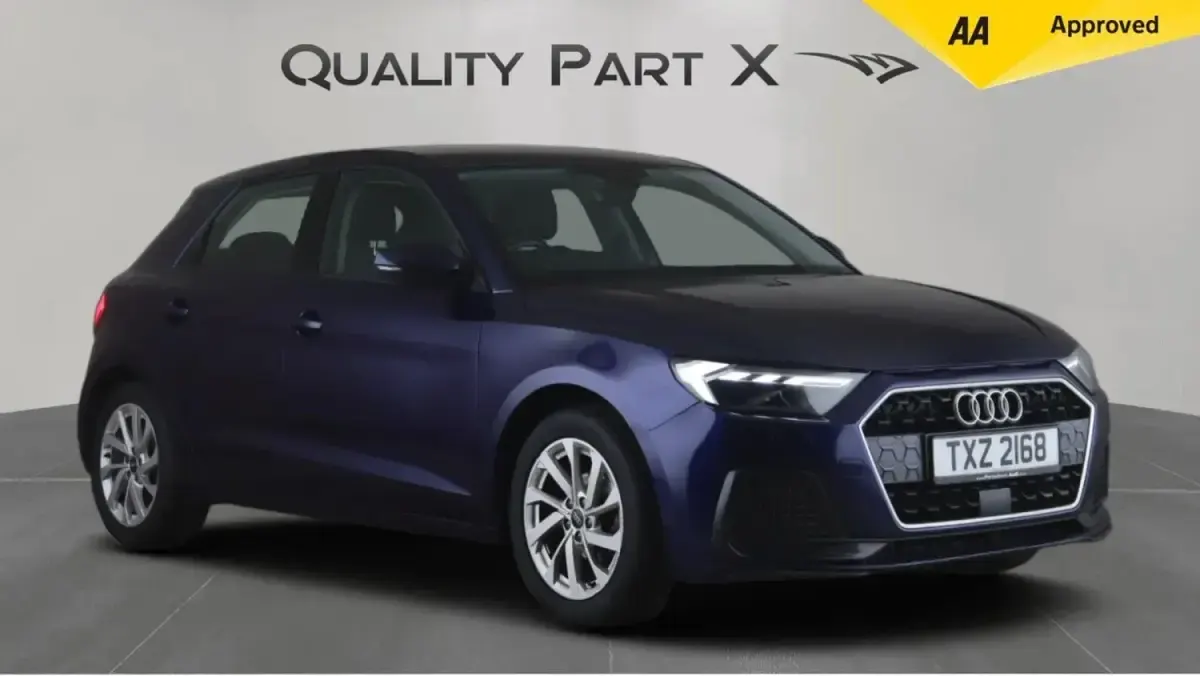 Usado Audi A1 Sportback Sport 110 HP (80 kW) 2023 Azul Citadino
