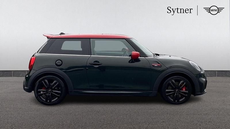 Used Mini John Cooper Works Hatch 228 HP (167 kW) 2022 Green Hatchback