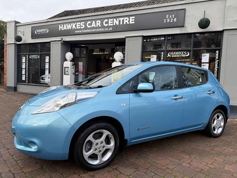 Used Nissan Leaf Acenta 80 kW (109 HP) 2016 Blue Hatchback