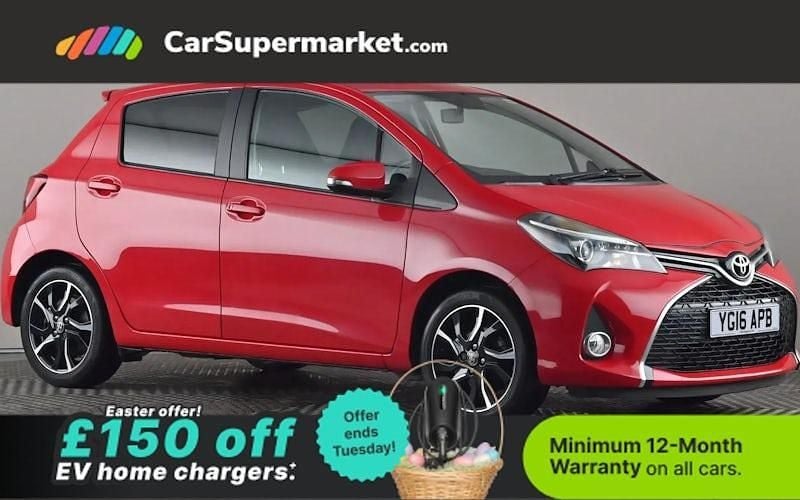 Used Toyota Yaris Design 99 HP (72 kW) 2016 Red Hatchback