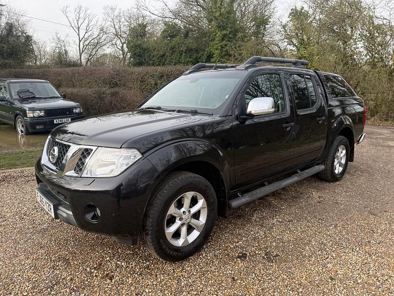 Used Nissan Navara Tekna 2015 Black Pickup