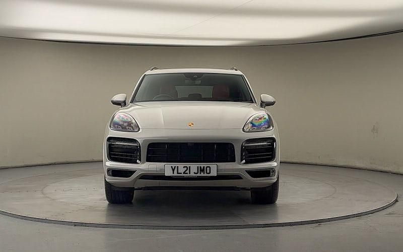 Used Porsche Cayenne 462 HP (339 kW) 2021 Crayon grey SUV