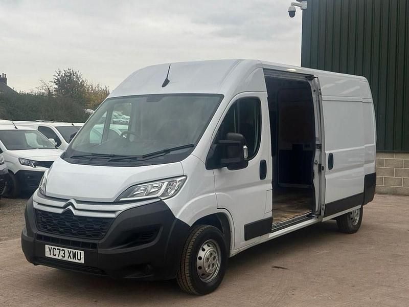 Used Citroën Relay 140 HP (102 kW) 2023 White Van
