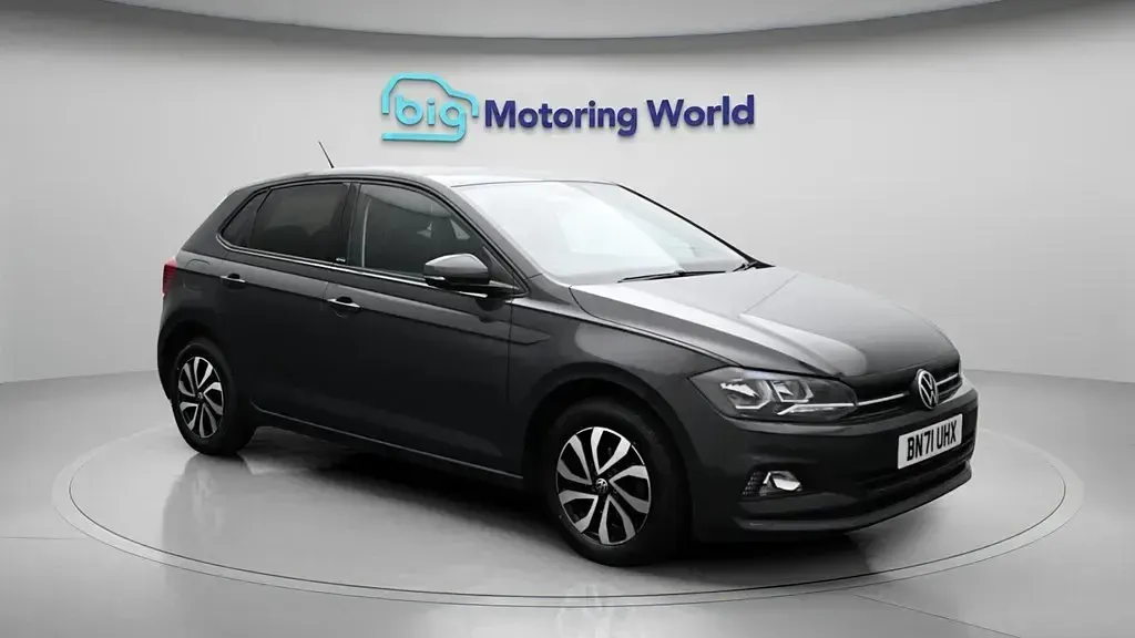 Used VW Polo Active 95 HP (69 kW) 2021 Grey Hatchback