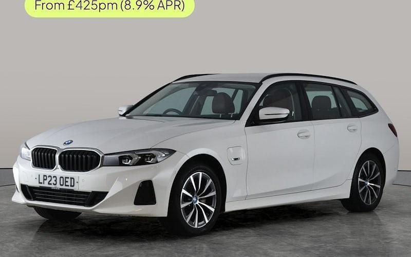 Used BMW 330e Sport Line 292 HP (214 kW) 2024 Estate