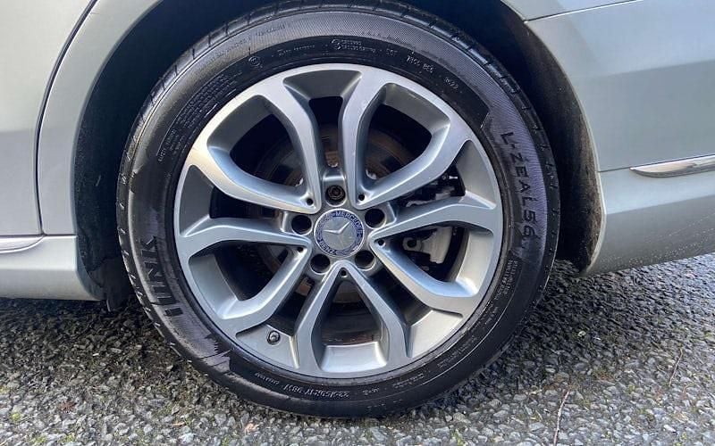 Used Mercedes C250 Premium Plus 204 HP (150 kW) 2015 Silver Sedan