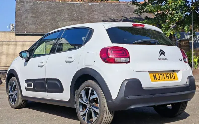 Used Citroën C3 PureTech 110 HP (80 kW) 2023 Hatchback