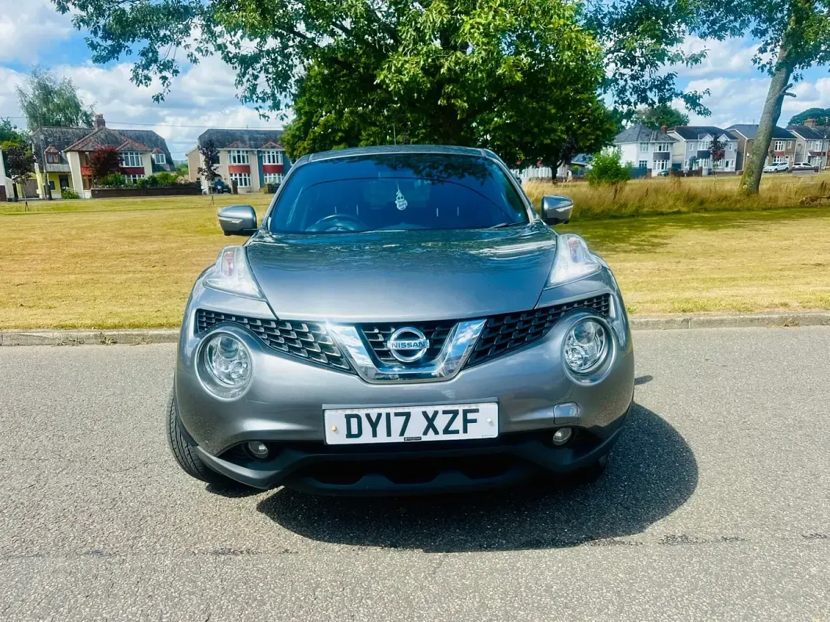 Used Nissan Juke Tekna 114 HP (83 kW) 2017 Grey SUV