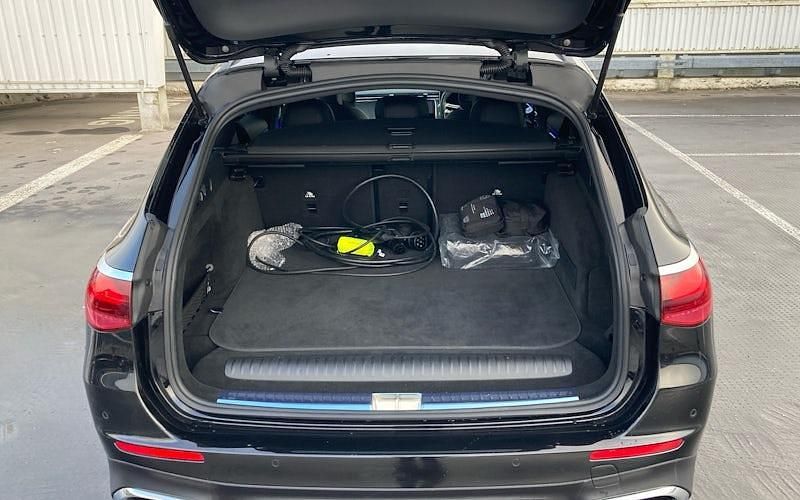 Used Mercedes E300 Urban 313 HP (230 kW) 2025 Black Estate