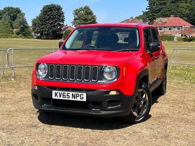 Red Used 2015 Jeep Renegade Sport SUV | £5,660 (Fair price) - Image 1/4