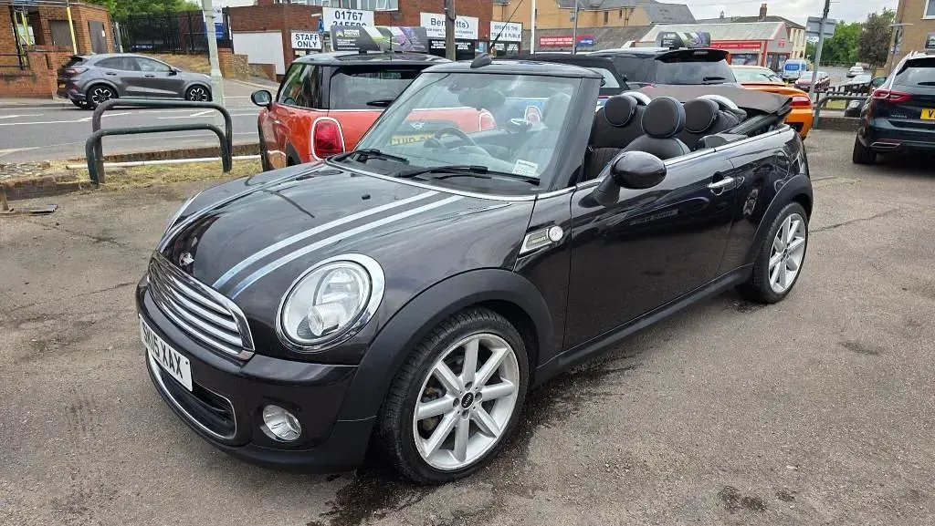 Used Mini ONE 2015 Iced chocolate metallic Hatchback