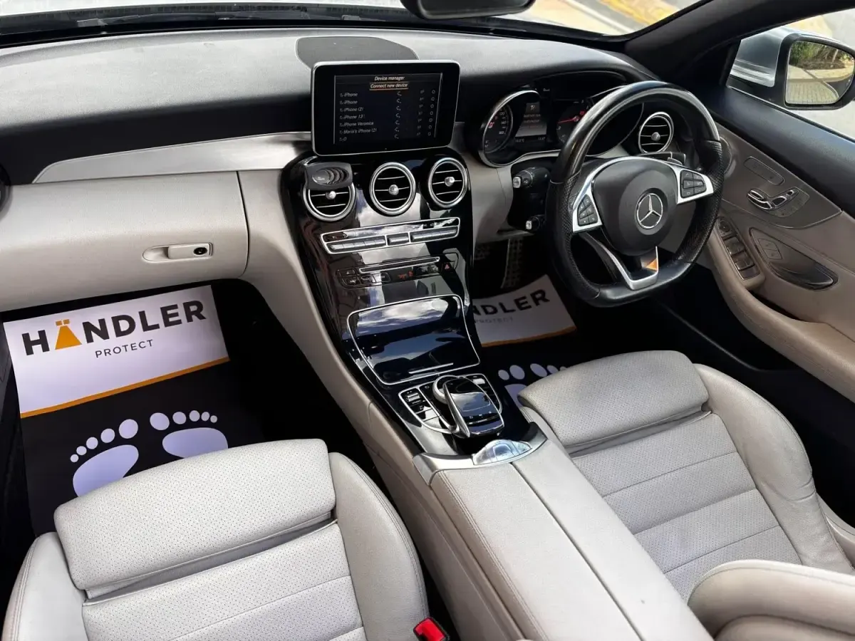 Second-hand Mercedes C300 AMG Line Premium Plus 245 CP (180 kW) 2017 Argintiu Cabrio