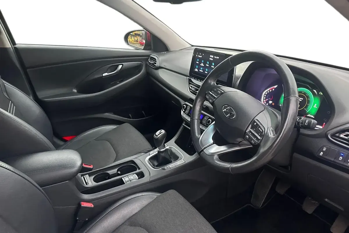 Used Hyundai i30 Premium 120 HP (88 kW) 2021 Red Hatchback